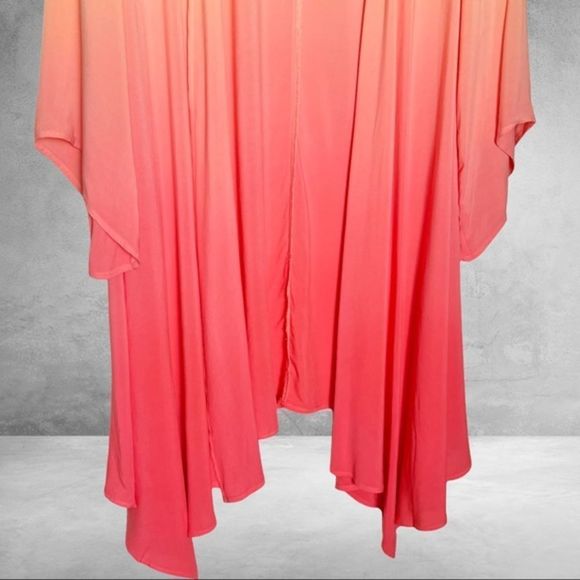 Torrid Chiffon Dip Dye Coral Drape Front Kimono NWT - Picture 12 of 15